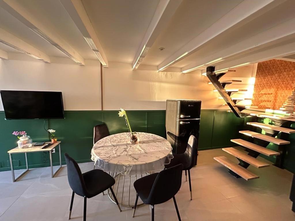 Eden De Thau 1Ere Ligne Apartment Bouzigues Exterior photo